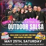 Live music outside with Escencia Latina