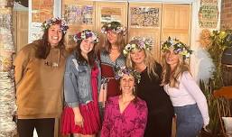 Lei Po'o Workshop (Hawaii-style Floral Crowns)