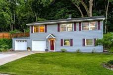 Open House for 15 Sunrise Drive, New Ulm, MN 56073 on Fri, 06/14 @ 10:00 pm