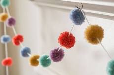 Warm Fuzzies & Wine: Pom-Pom Party Garland