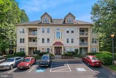 Open House: 12-2pm EDT at 11828 Eton Manor Dr #101, Germantown, MD 20876