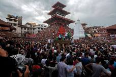 Ancient Temples Excursion: Explore Kathmandu Durbar Square, Swayambhunath Stupa and Kiritpur Town