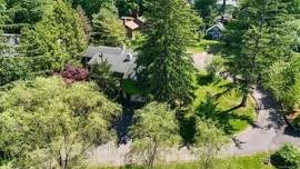 Open House: 12-2pm EDT at 7 Miller Rd, Valley Cottage, NY 10989